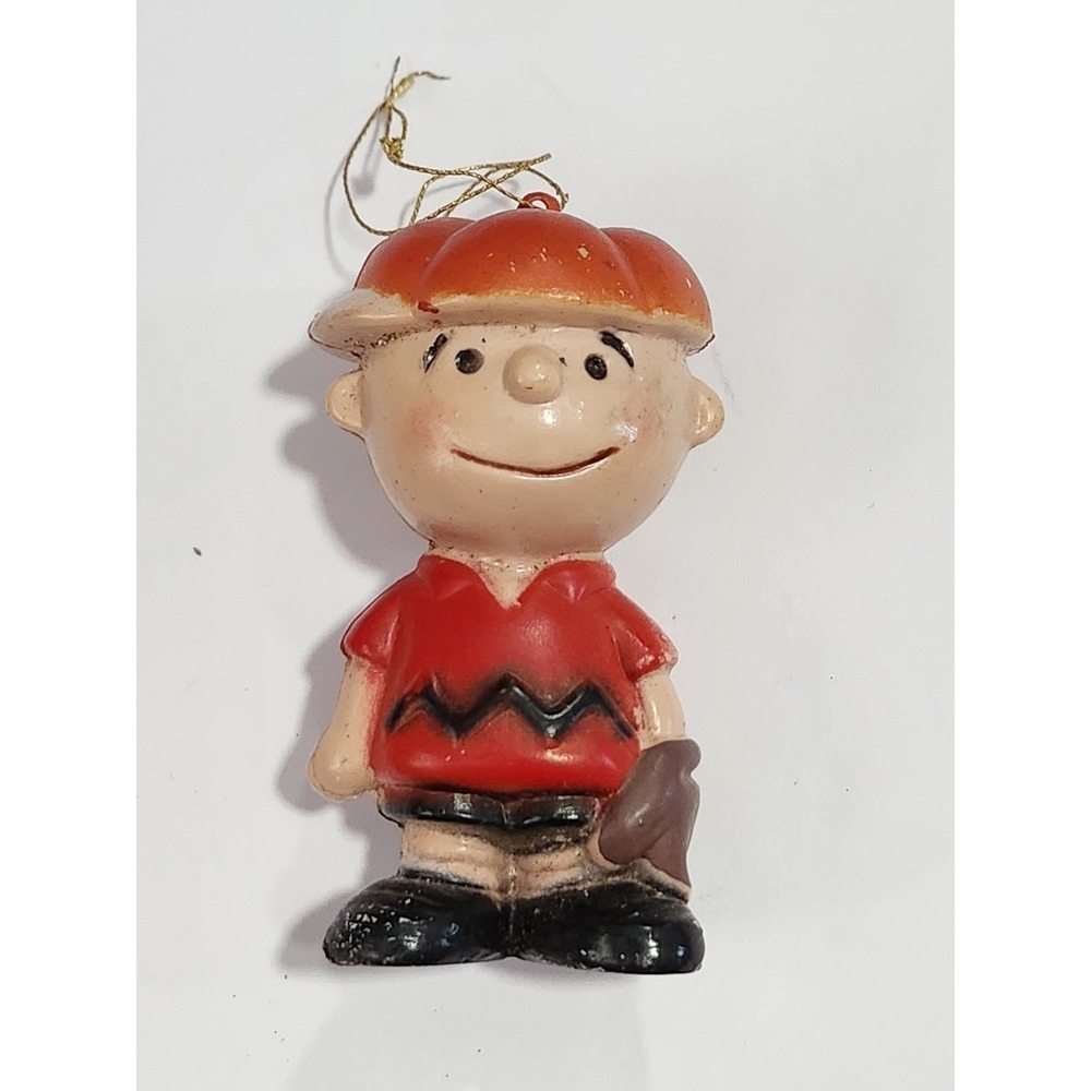 1960 United Feature Peanuts Charlie Brown Christmas Ornament Baseball Snoopy